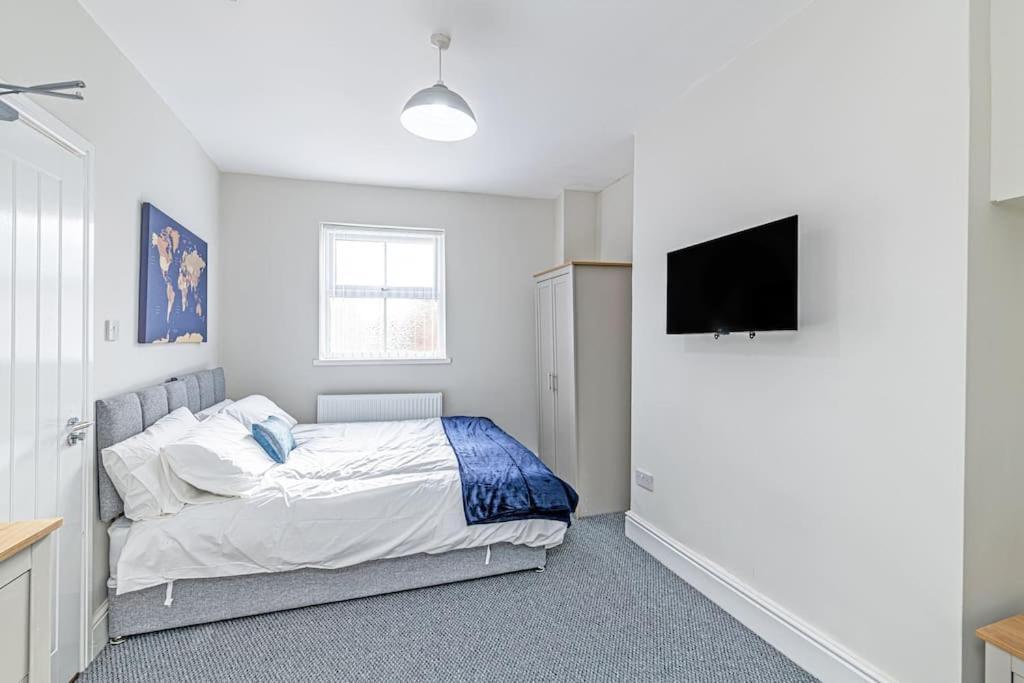 Luxury 5 Bedroom Holiday Home Within Prescot Exteriér fotografie